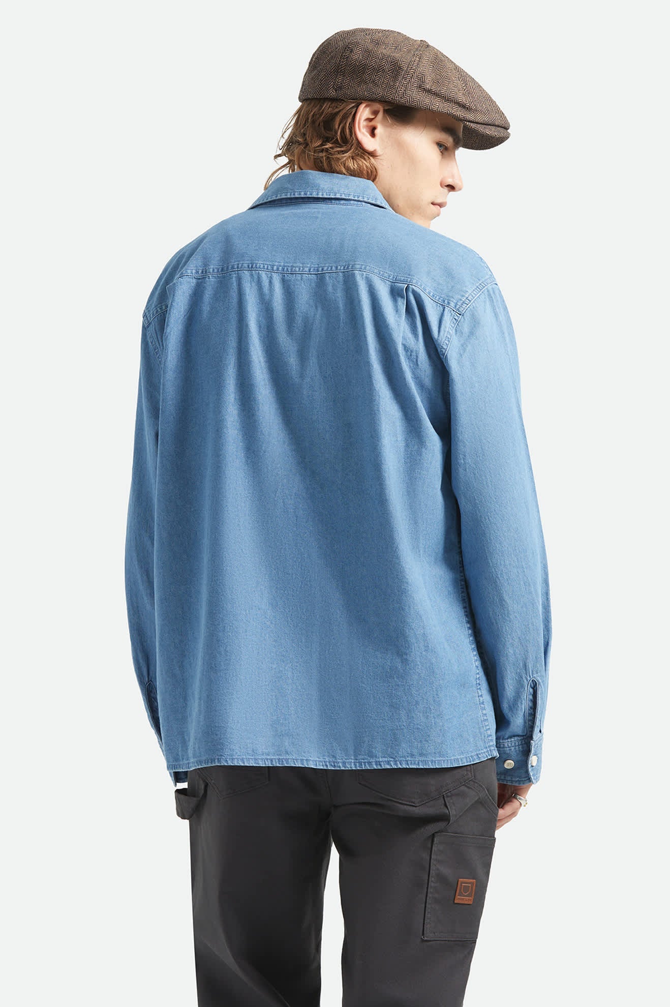 BRIXTON Waylon Lightweight Overshirt - Med Wash Chambray - Image 4
