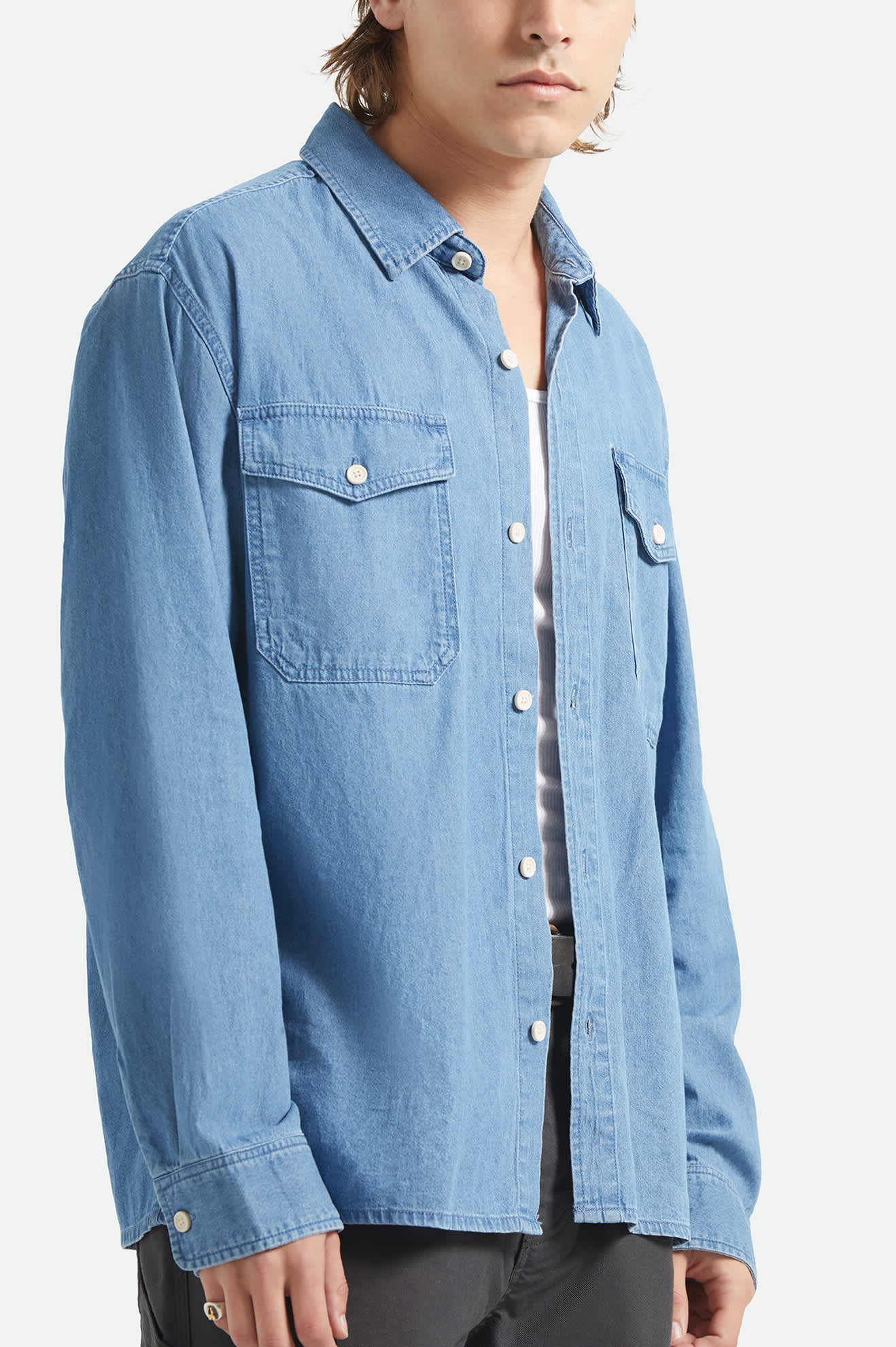 BRIXTON Waylon Lightweight Overshirt - Med Wash Chambray - Image 5