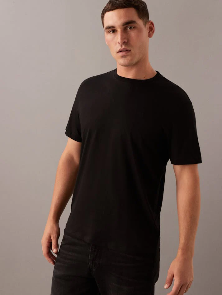 CALVIN KLEIN Liquid Touch Crewneck T-Shirt