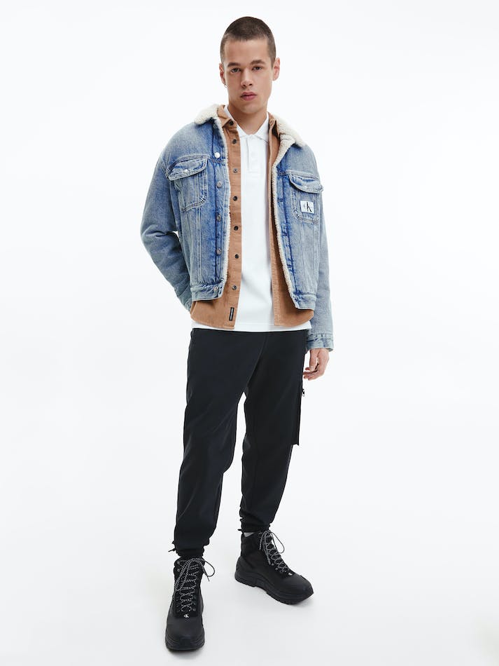 Calvin Klein SHERPA DENIM JACKET - 90's Iconic Light Blue - Image 2