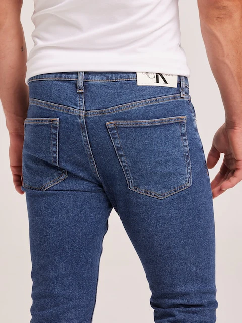CALVIN KLEIN Slim Taper 128190 Jean - Medium Denim - Image 3