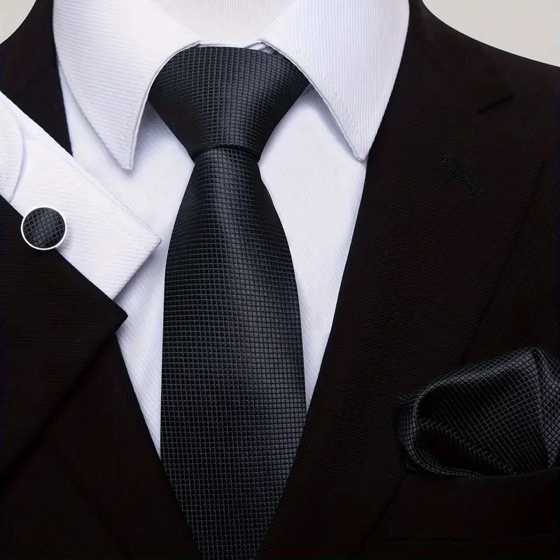 E-MALE Three Piece Tie, Hank + Cufflink Set