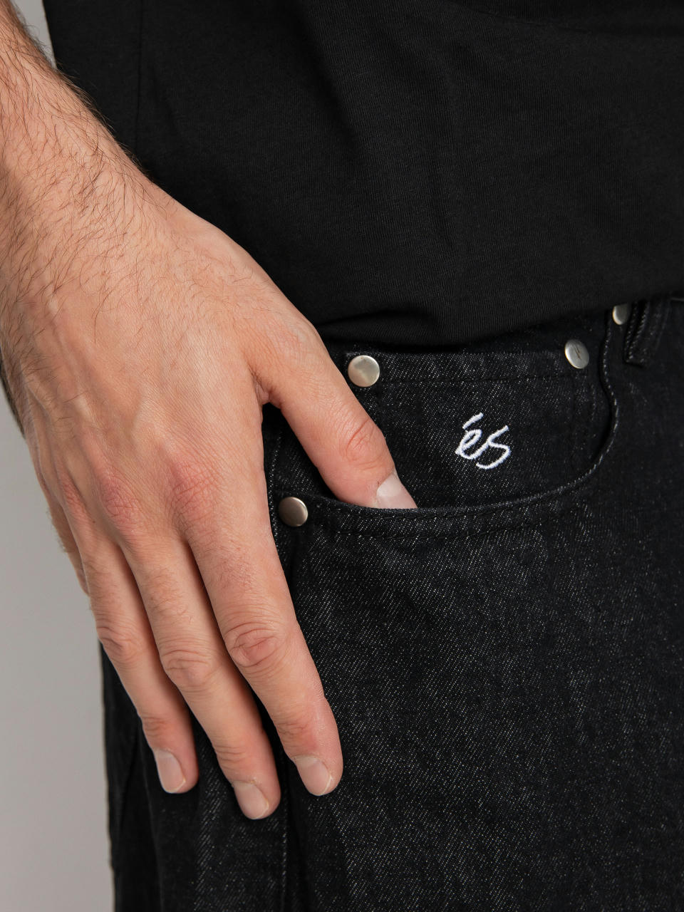 eS Baggy Denim Jeans - Image 10