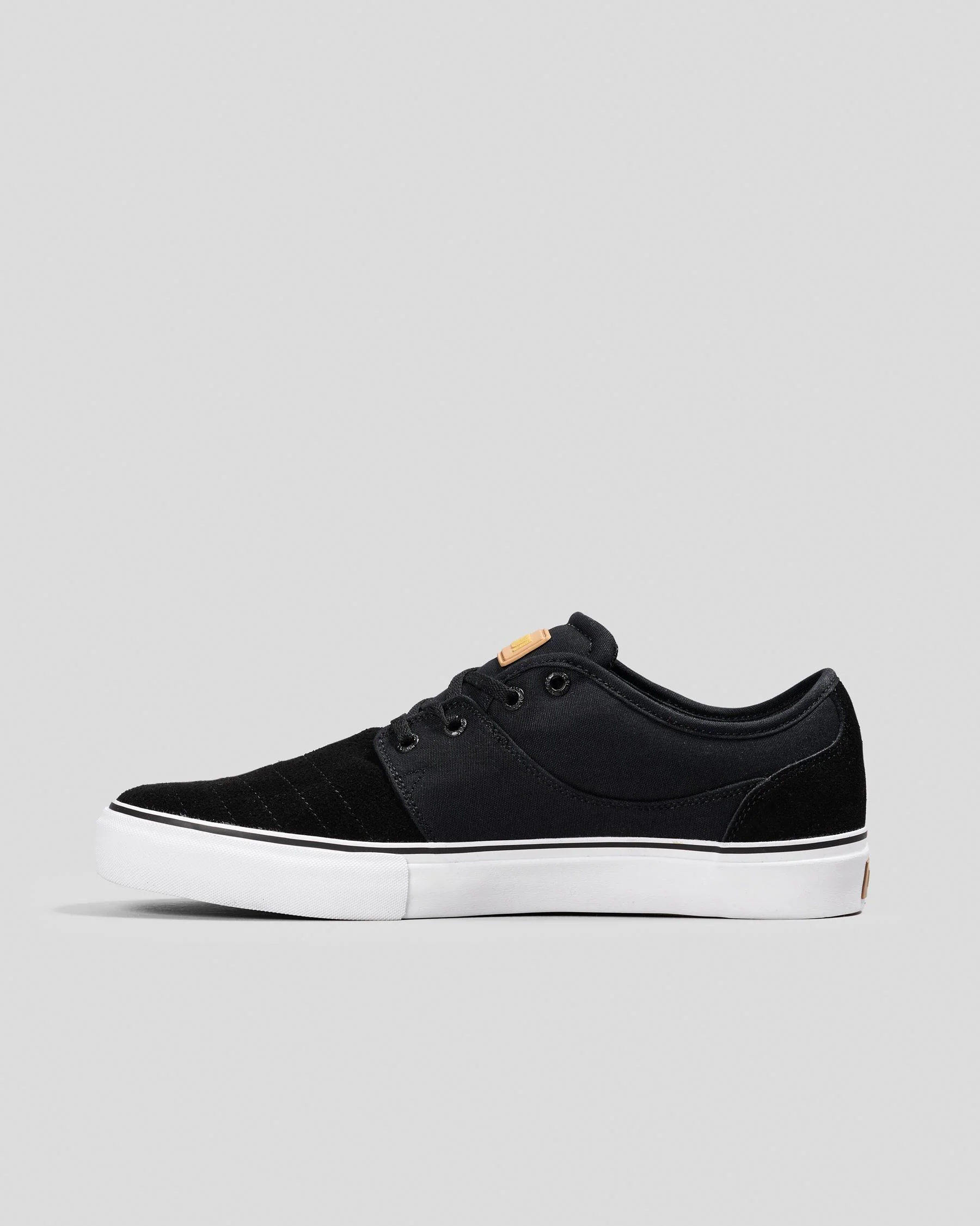 GLOBE Mahalo Plus Sneaker - Black/Tan/White - Image 3