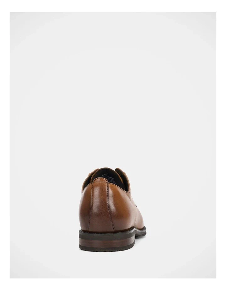 HUSH PUPPIES BUNYIP LACE UP SHOES - Tan - Image 5