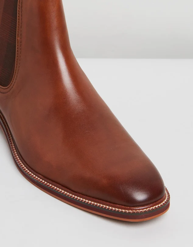 Julius Marlow Scuttle Boot - Cognac - Image 3