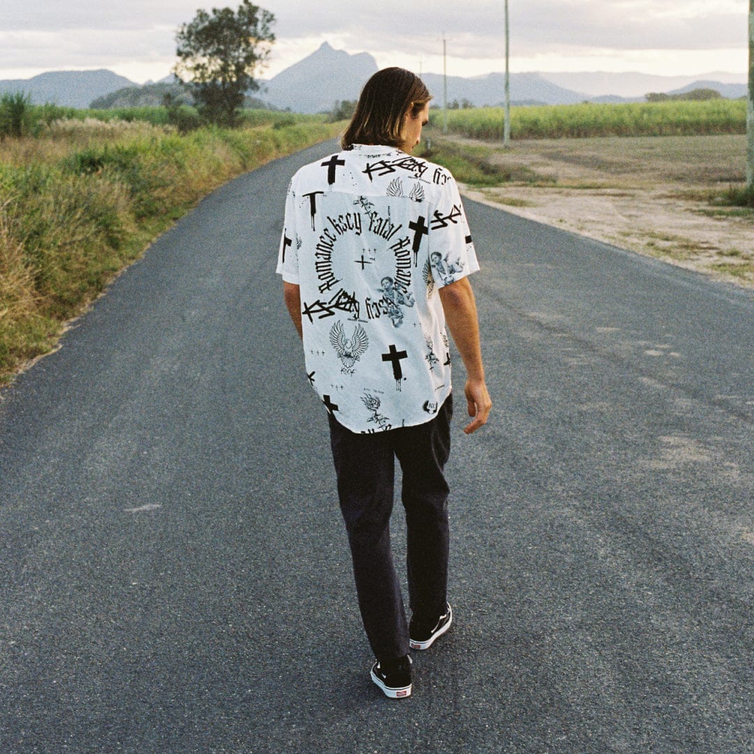KISS CHACEY Medina Relaxed Short Sleeve Shirt - Black/White - Image 7