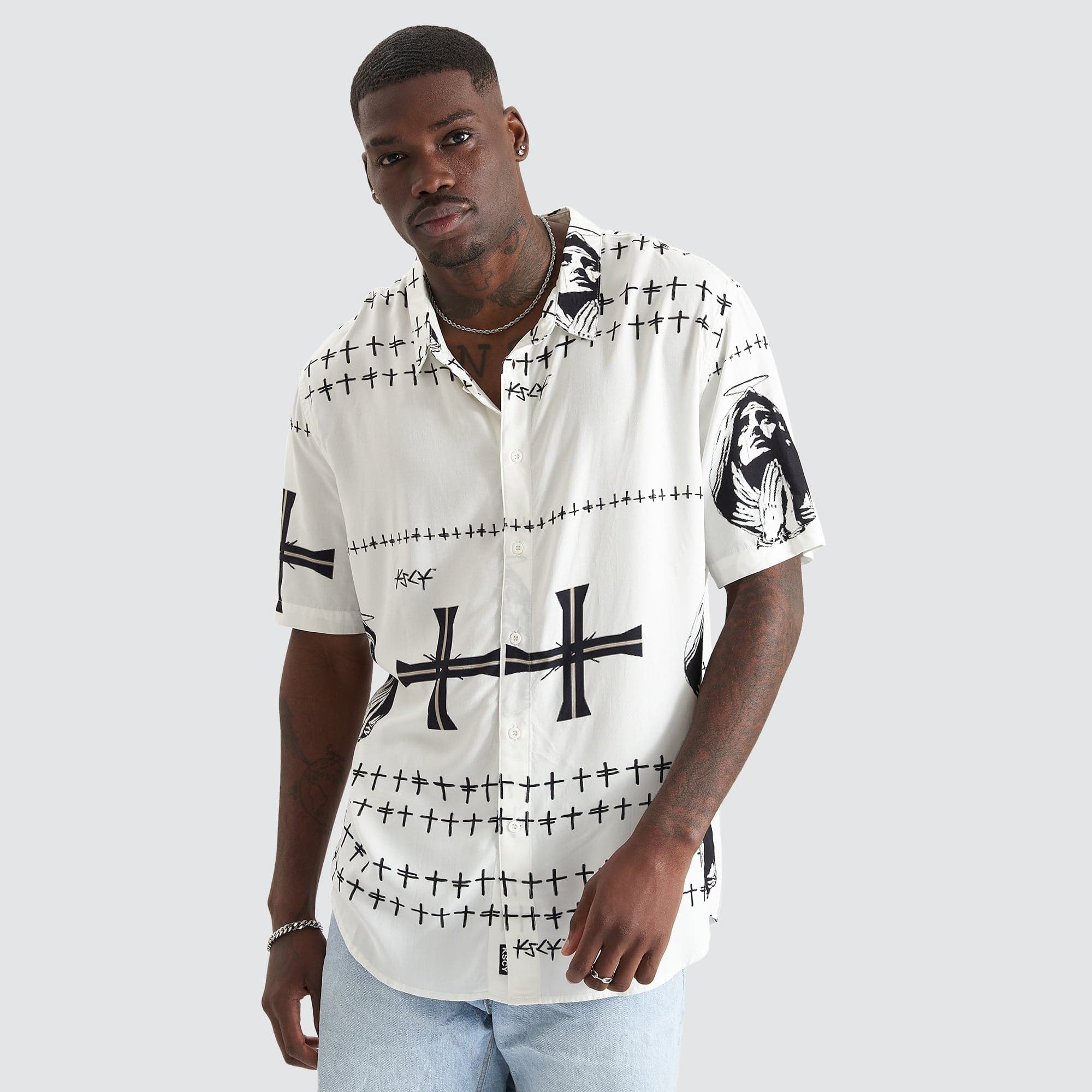 KISS CHACEY Omens Party Shirt- White/Black - Image 3