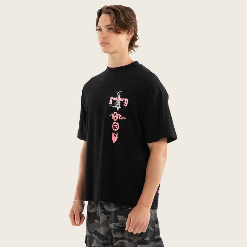 KISS CHACEY Zion Street Tee - Jet Black - Image 4