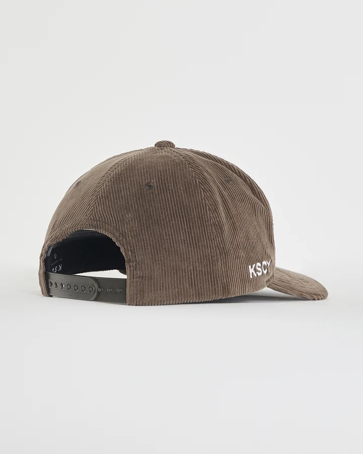 KISS CHACEY L.A Golfer 110 MP Cap - Iron - Image 3