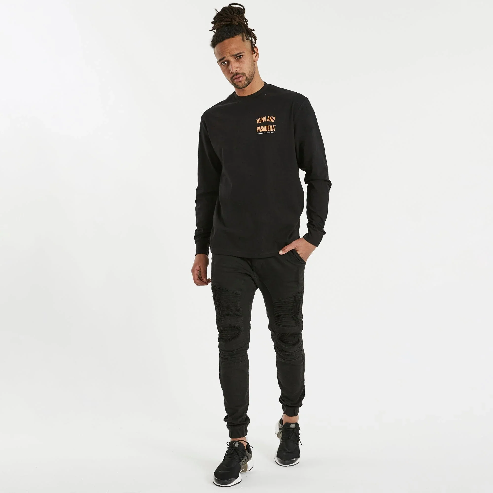 NENA AND PASADENA Domain Relaxed L/S Tee - Black