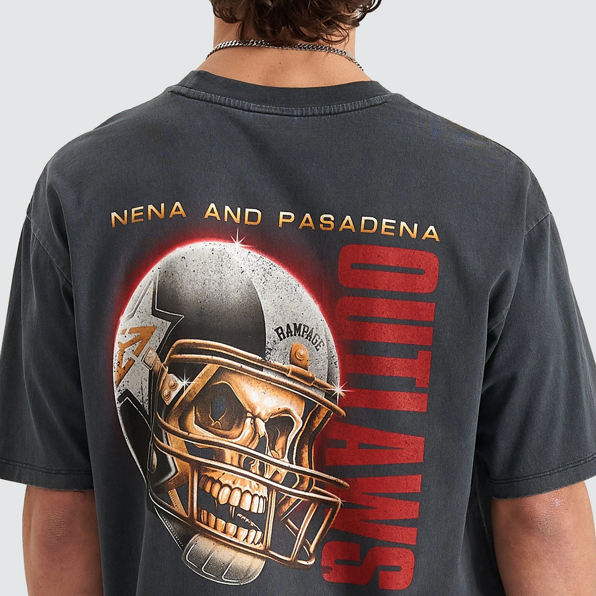 NENA AND PASADENA Outlaws Heavy Box Fit Scoop Tee Pigment Anthracite Black - Image 6