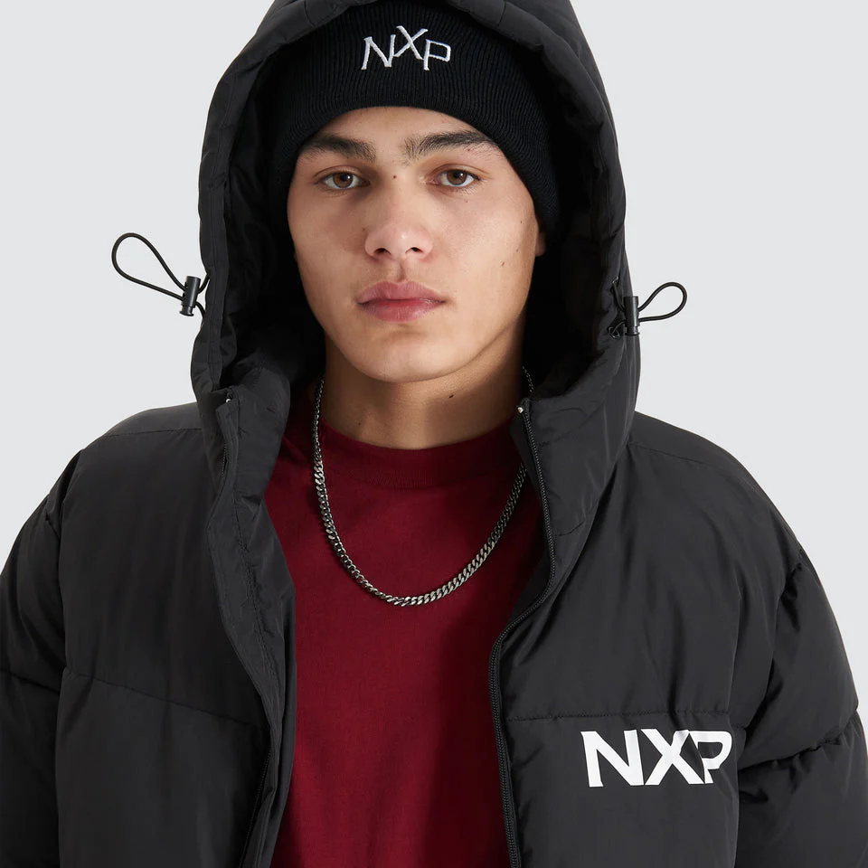NENA AND PASADENA Tectonics Long Line Puffer Jacket - Jet Black - Image 2