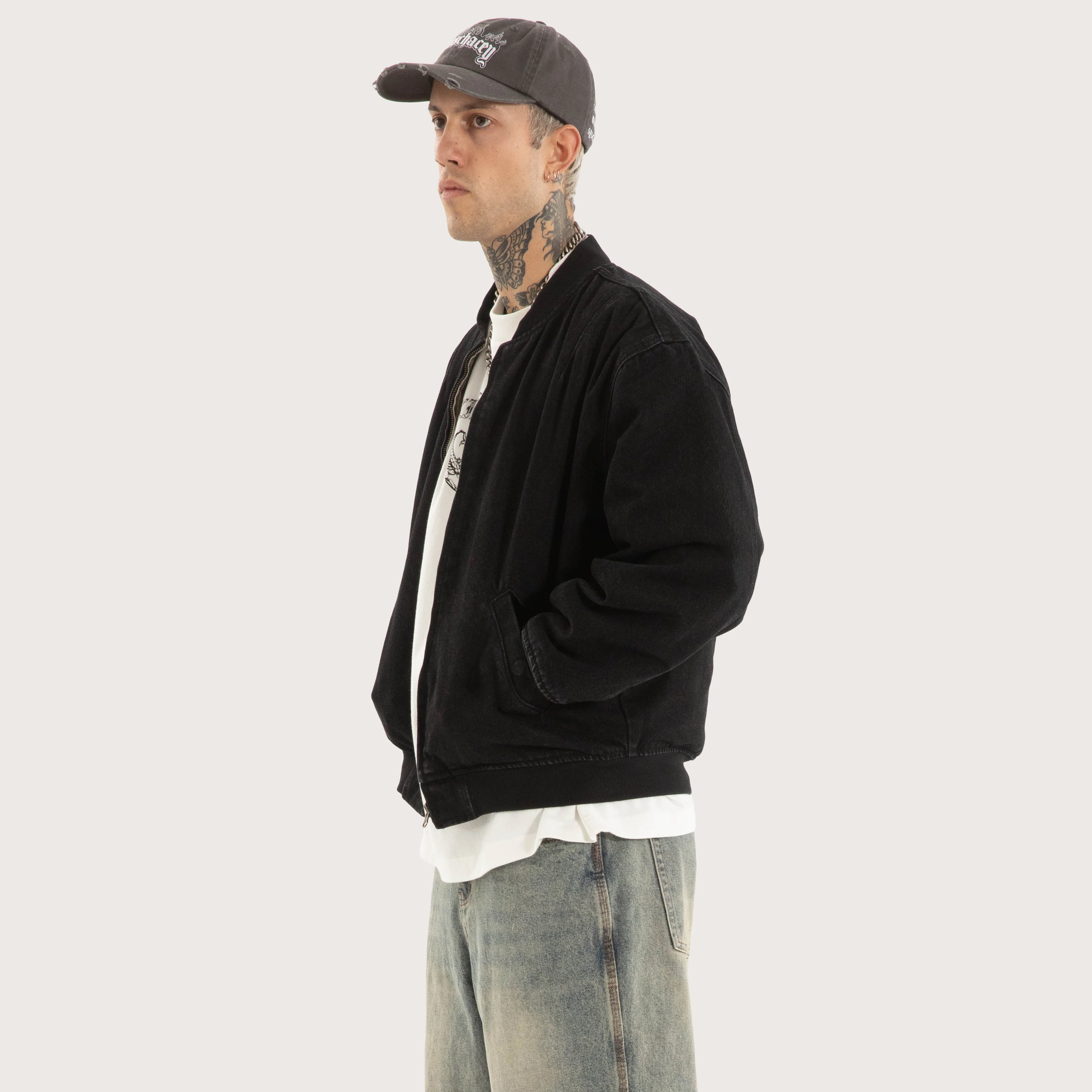 KISS CHACEY Solitary Puffer Jacket - Jet Black - Image 4