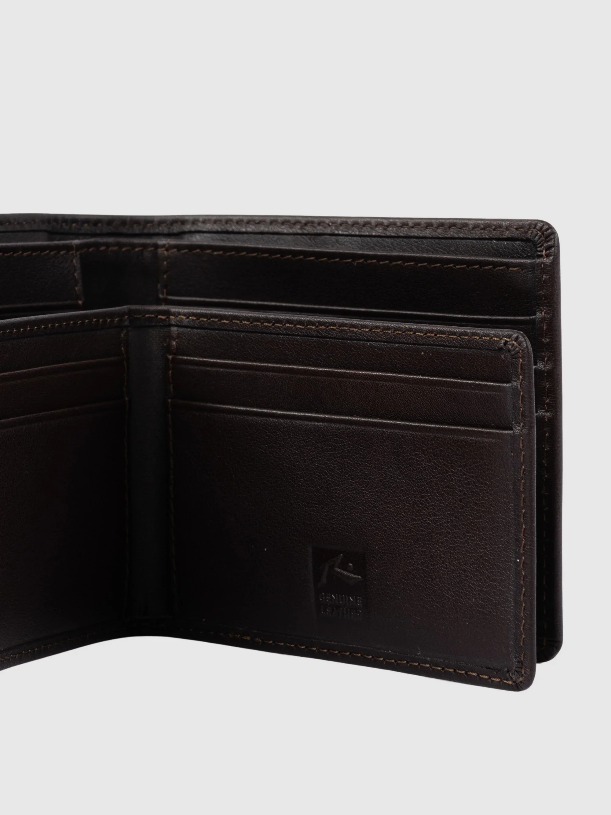 Rusty HIGH RIVER 2 Leather Wallet - Image 12