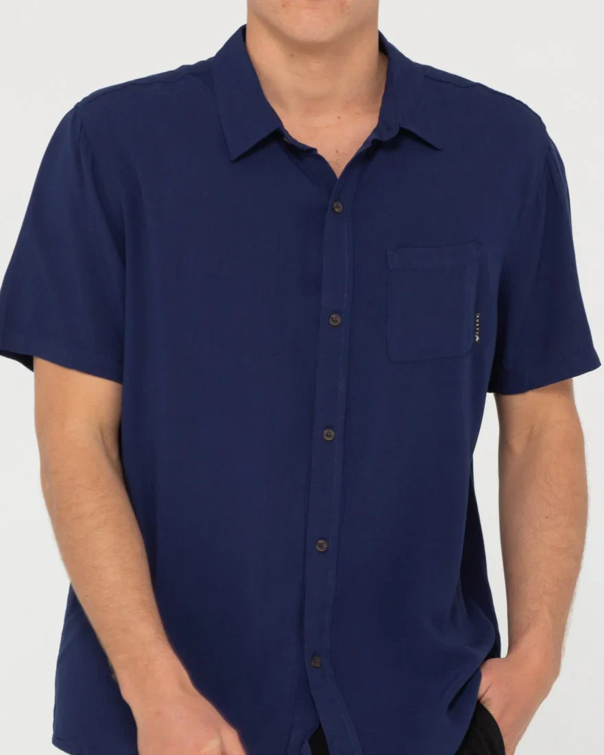 RUSTY Overtone Short Sleeve Linen Shirt - Blue Depths - Image 5