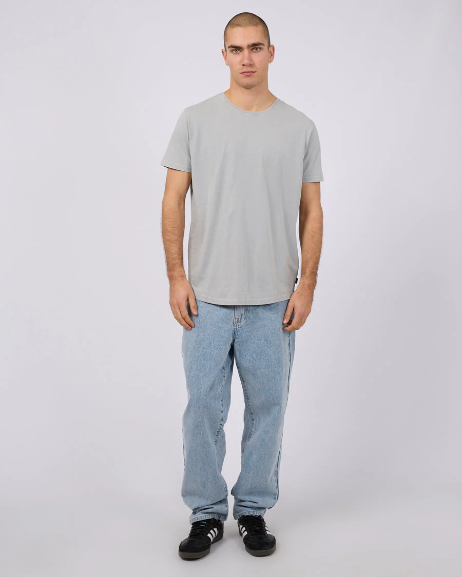 SILENT THEORY 40X0150 TAIL TEE - Grey