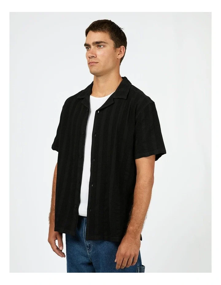 SILENT THEORY Luca S/S Shirt - Black - Image 4