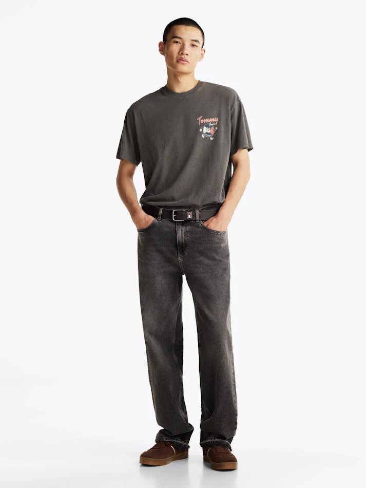 TOMMY HILFIGER DM0DM20352 Back Logo Relaxed Tee - Black - Image 2