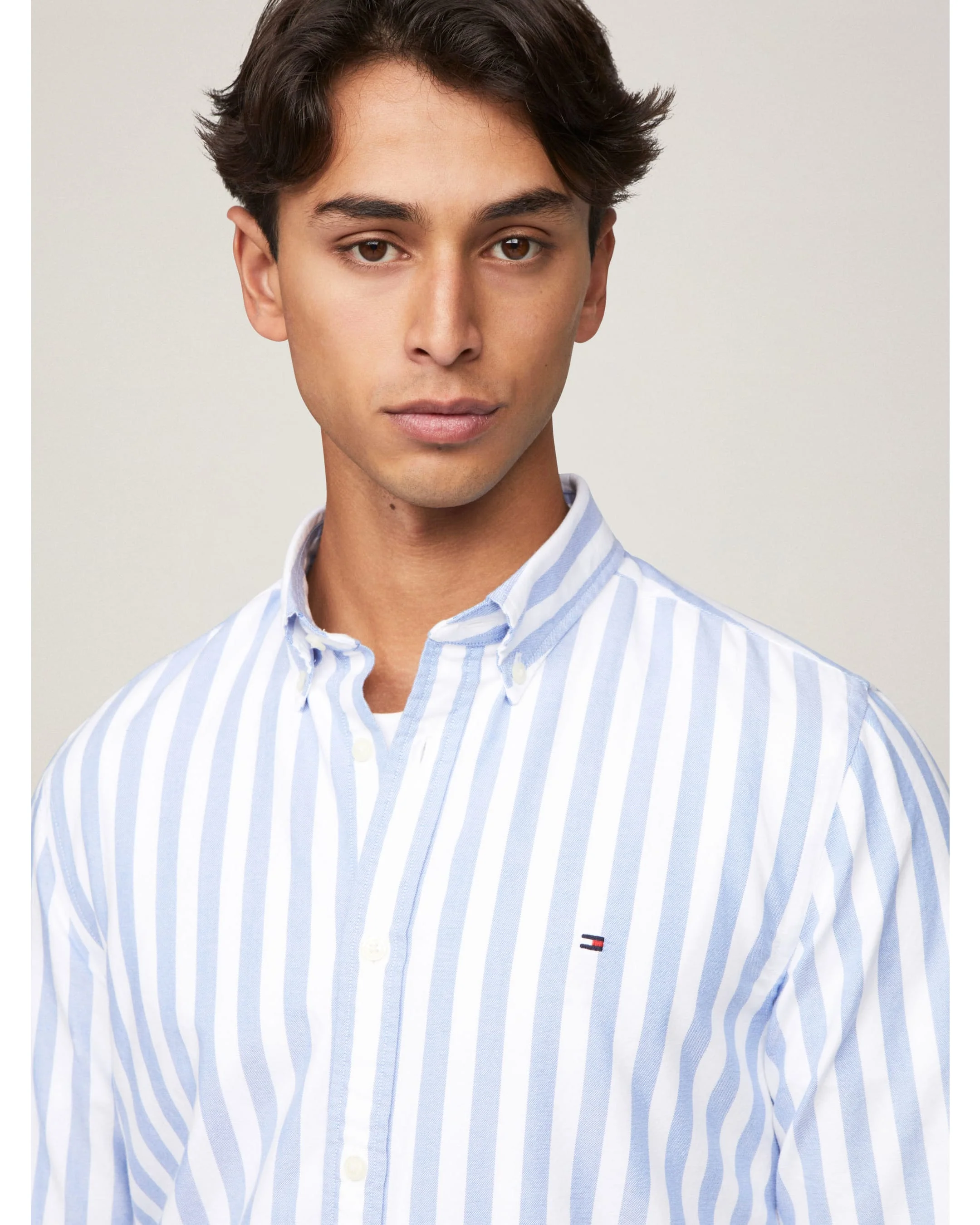 TOMMY HILFIGER MW0MW37301_0A4 Oxford Bold Stripe LS Shirt - White Base/Blue Stripe - Image 2