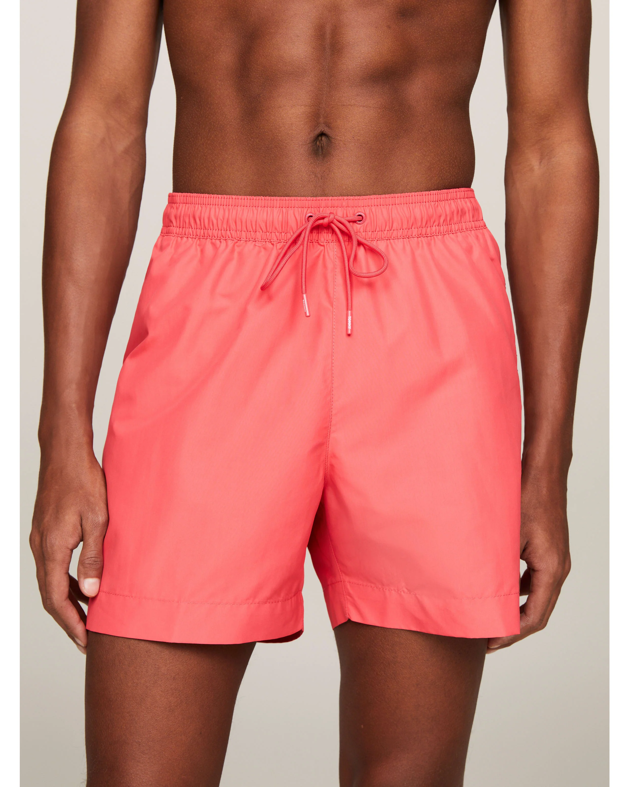 TOMMY HILFIGER UM0UM03258_TJN Original Logo Mid Length Swim Shorts - Laser Pink - Image 3