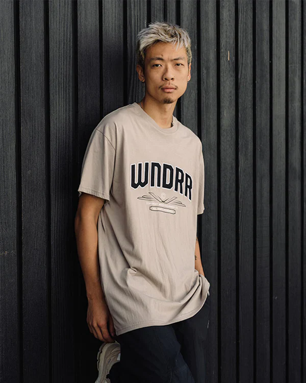 WNDRR VALIANT CUSTOM FIT TEE - STONE