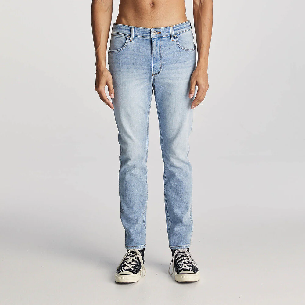 WRANGLER 902767 Sid Slim Tapered Jean - Billy Ray Worn - Image 2